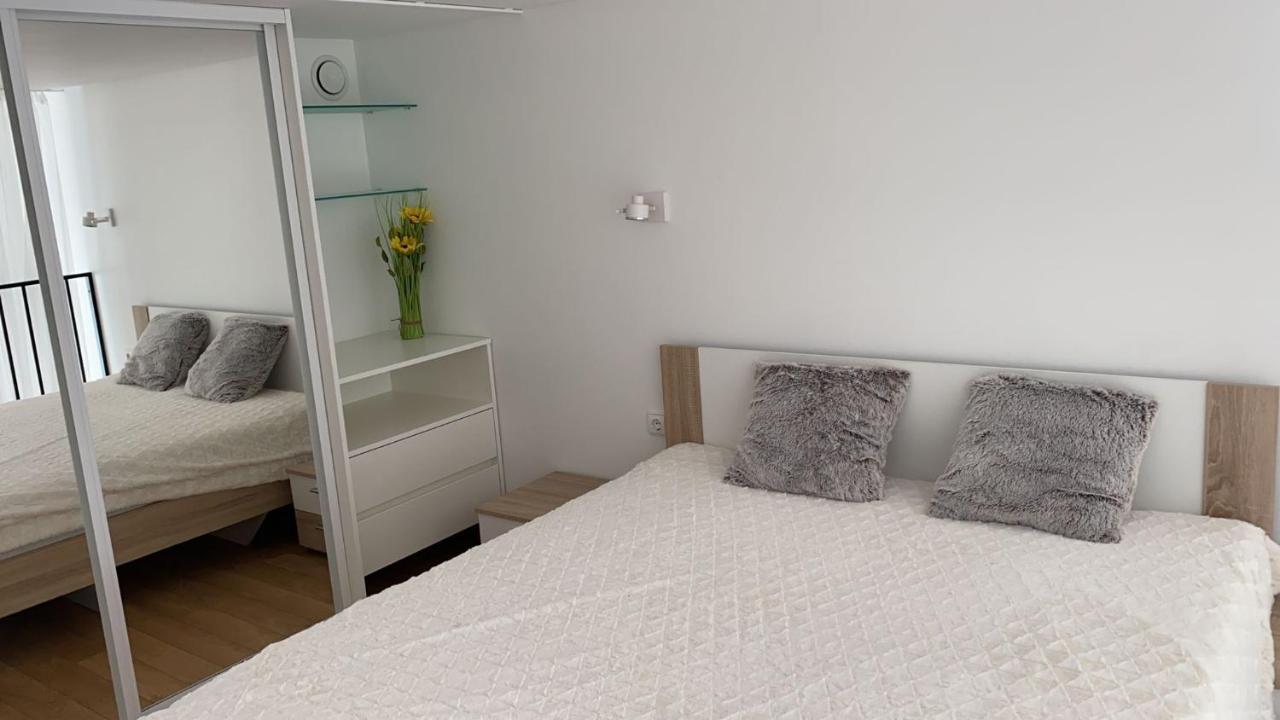 Loft In City Center-Prime Rentals Κάουνας Εξωτερικό φωτογραφία